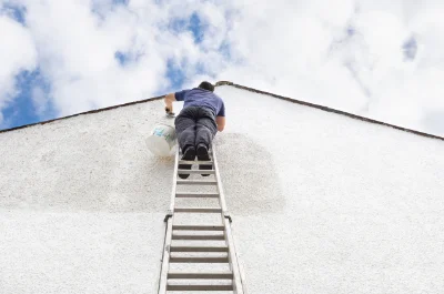 Peinture extérieure à Briare — façades et ravalement